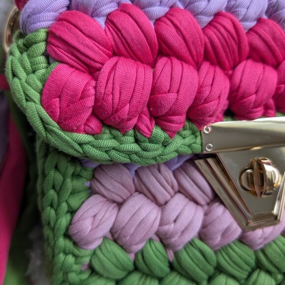 NEW Chunky Knit Crochet Crossbody Bag – Colorful, Unique & Handmade Look! - Picture 9 of 14